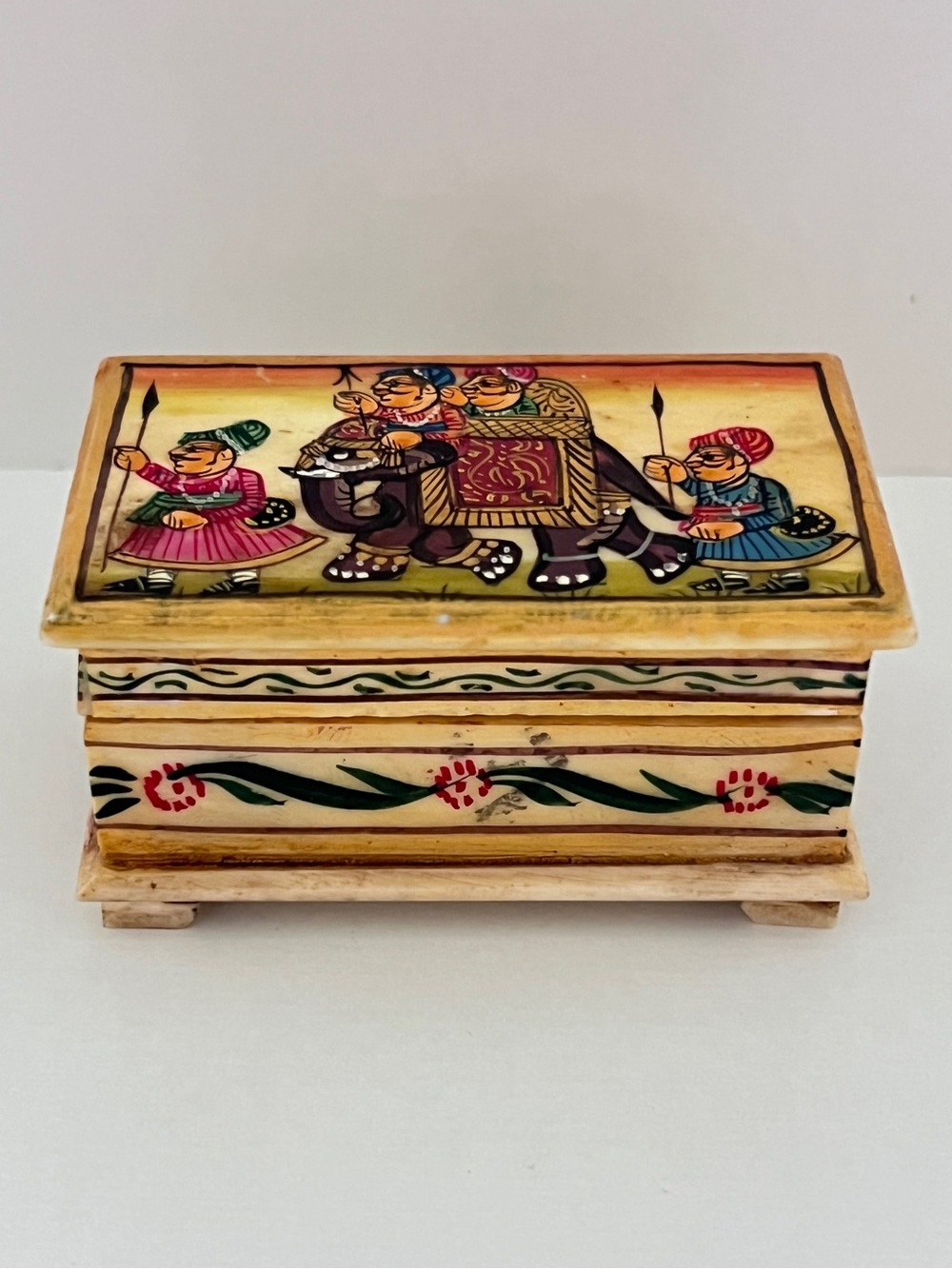Camel Bone Handcrafted Artisan Indian Decorative Trinket Box Rajasthani Art
